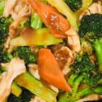 Best Chicken with Broccoli in Monona, WI